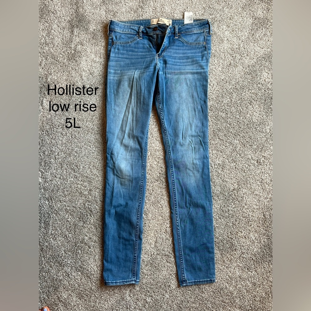 Hollister jeans